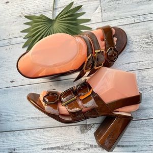 LOUISE ET CIE SIZE 6M PATENT LEATHER BLOCK HEEL S STRAP GOLD BUCKLE SANDALS